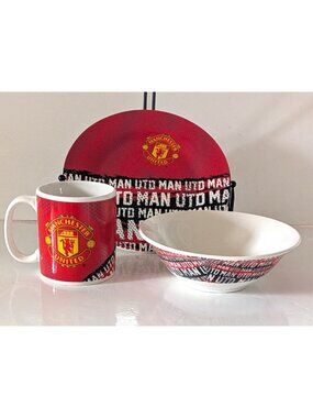 Manchester United Breakfast Set Red Black Mug Bowl Plate Porcelain Team Logo